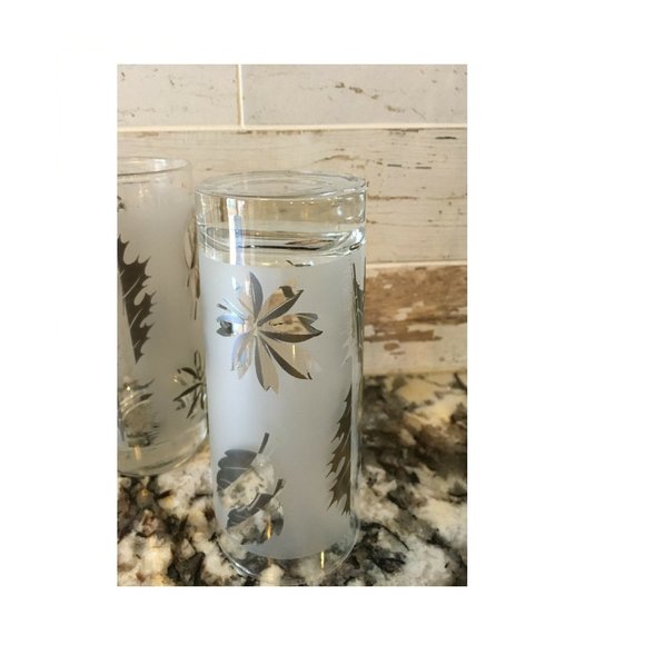 Lot of 5 Libbey Frosted White & Silver Leaves Tumblers Glass Vintage Barware Set - Picture 5 of 5
